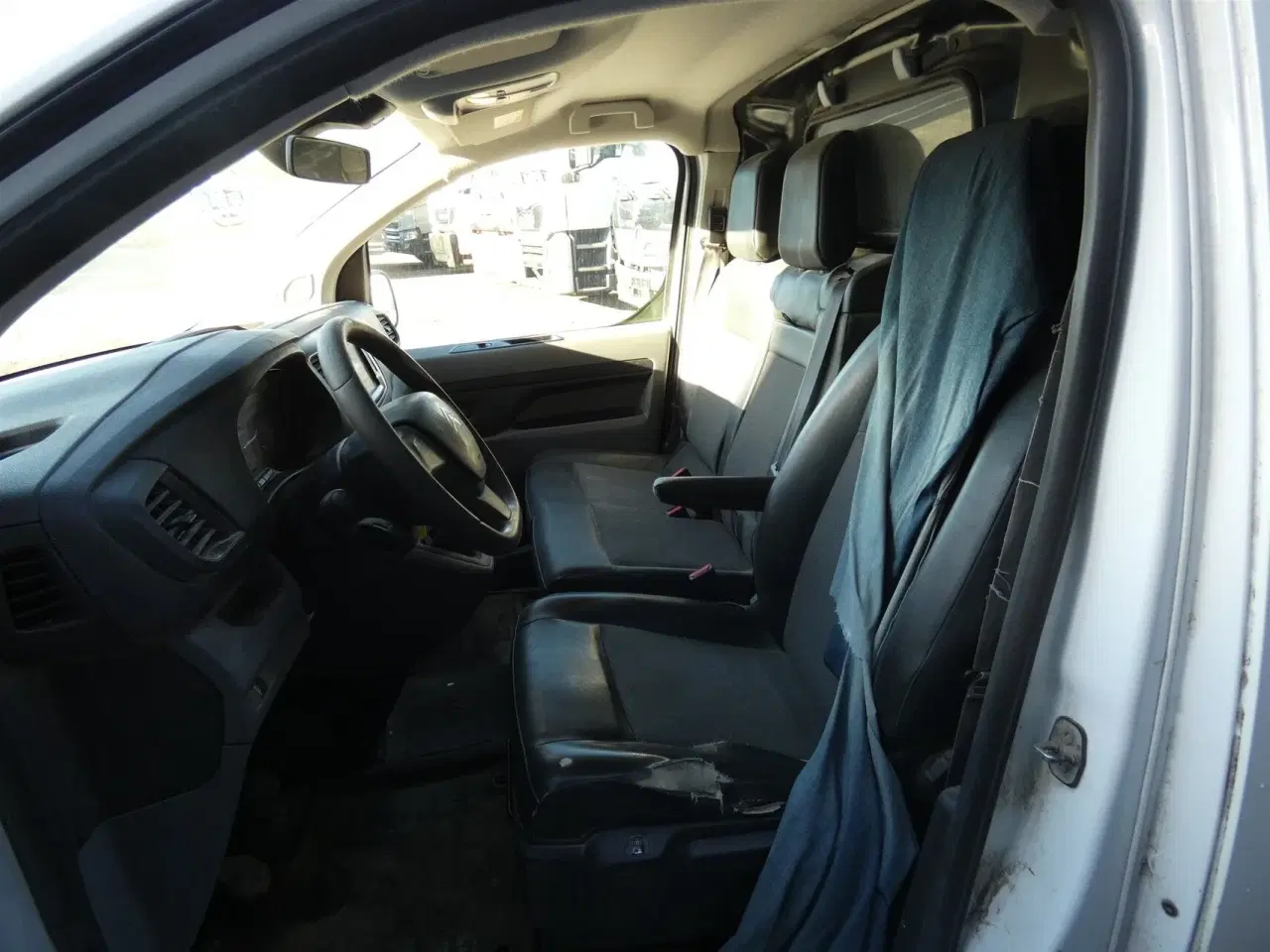 Billede 9 - Citroën Jumpy L3N2 2,0 Blue HDi Proffline start/stop 120HK Van 6g