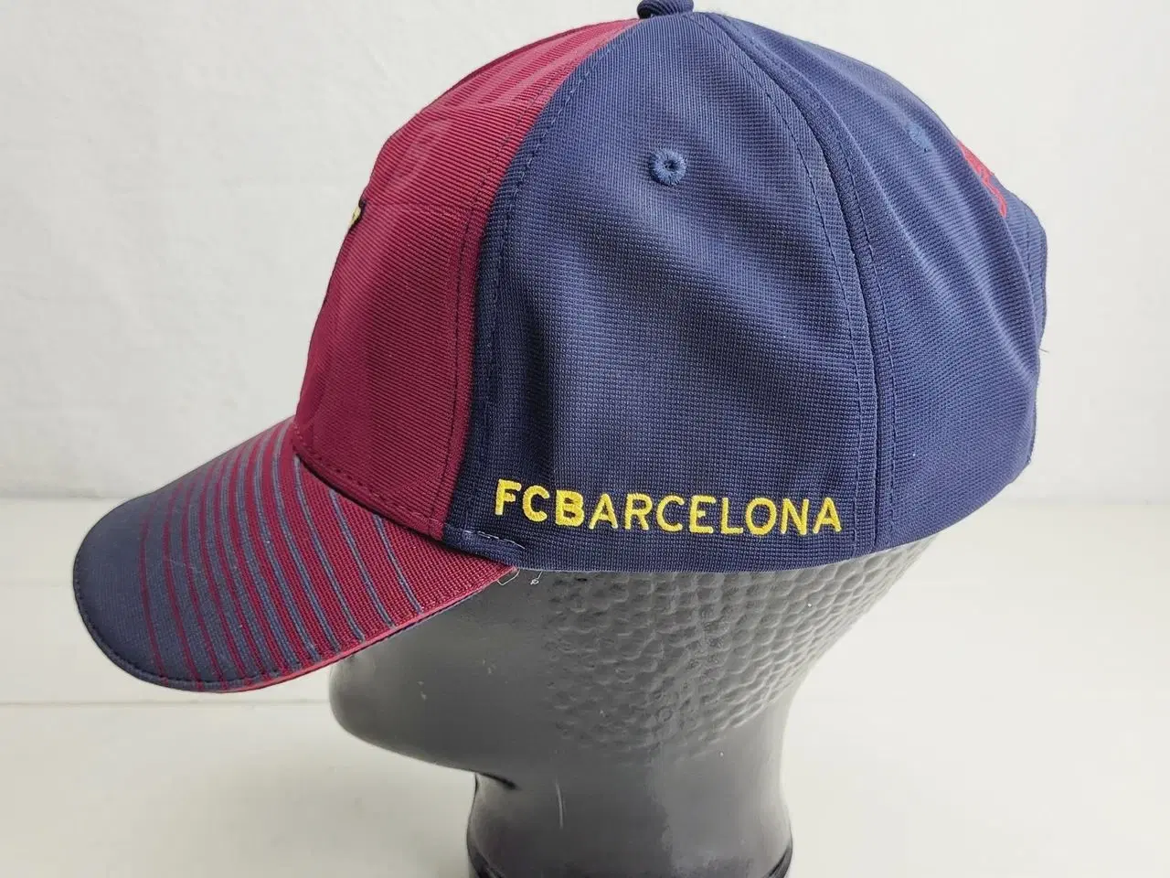 Billede 6 - ⭐️- KASKET - FC Barcelona cap