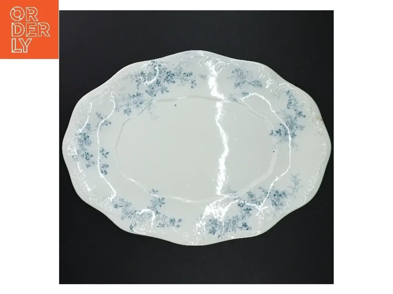 Billede 1 - Porcelænsfad med blomstermotiv fra Hartington (str. 36 x 26 cm)