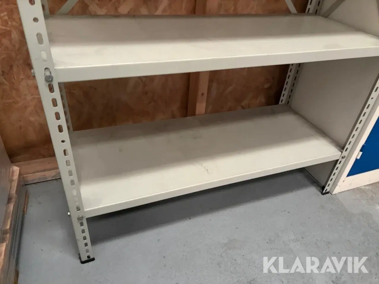 Billede 6 - Værkstedsreoler 3 styk samt 2 styk skabe