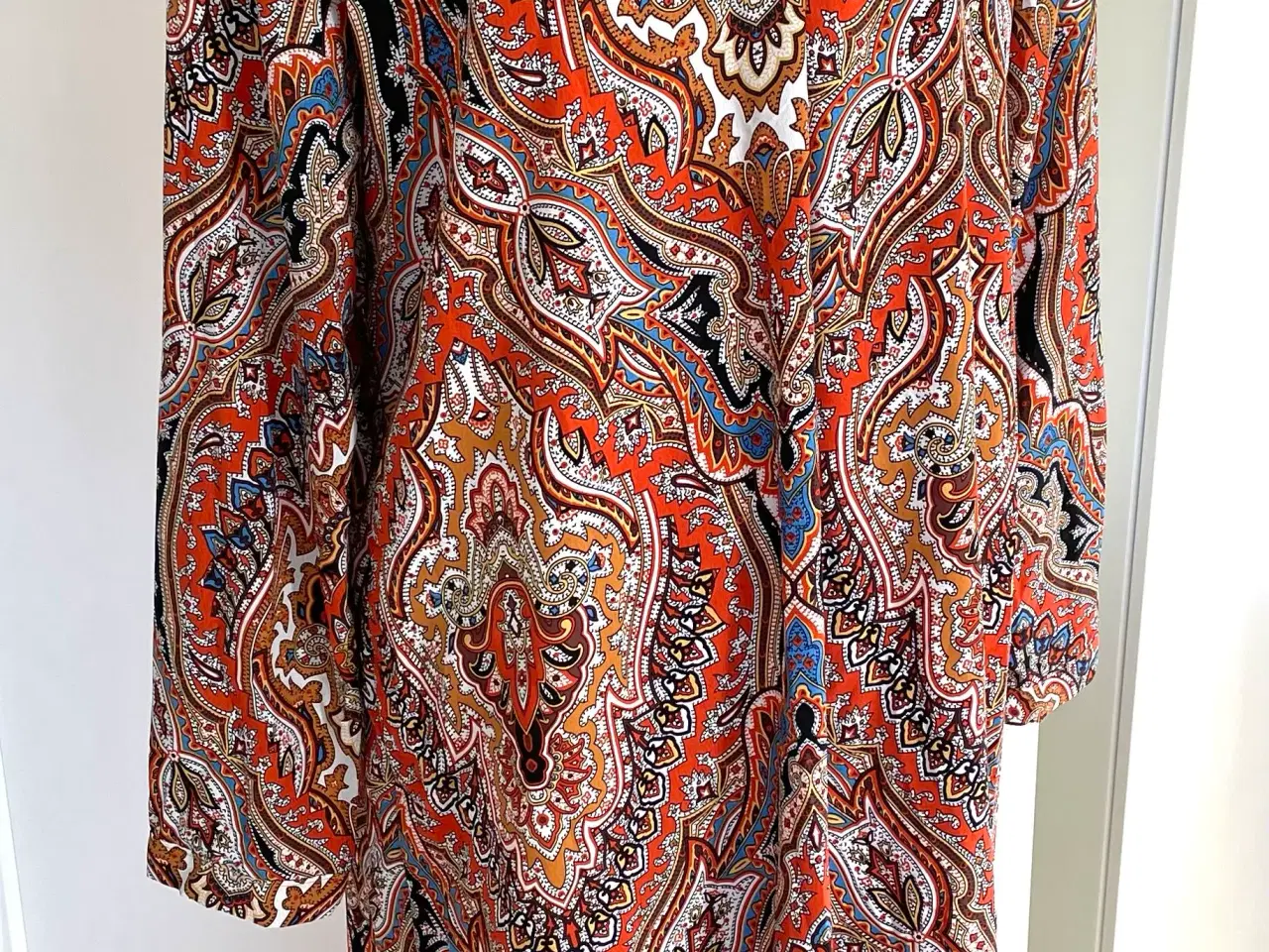 Billede 4 - Smuk kjole i god stand 