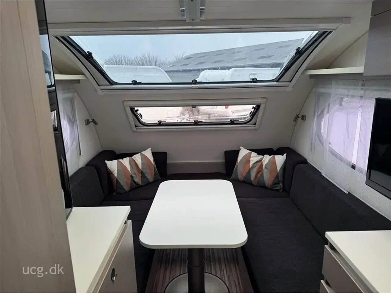 Billede 9 - 2014 - Adria Action 361 LH   Prisen er inkl. klargøring, gastest, fugttest, syn og nummerplade. SÆLGES FOR KUNDE