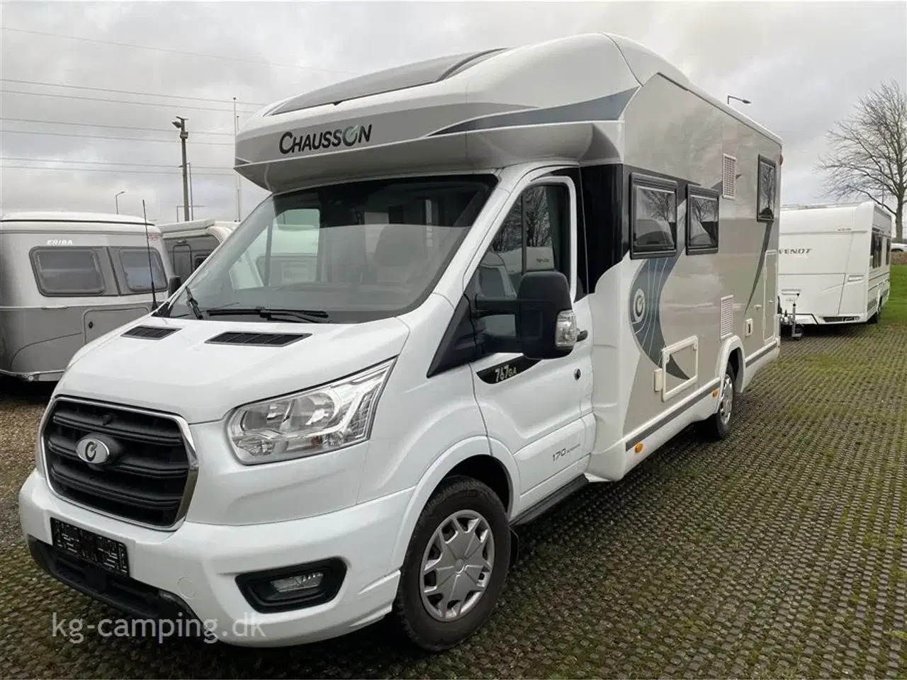 Billede 1 - 2020 - Chausson Titanium 767   Enkeltsenge og face to face siddegruppe