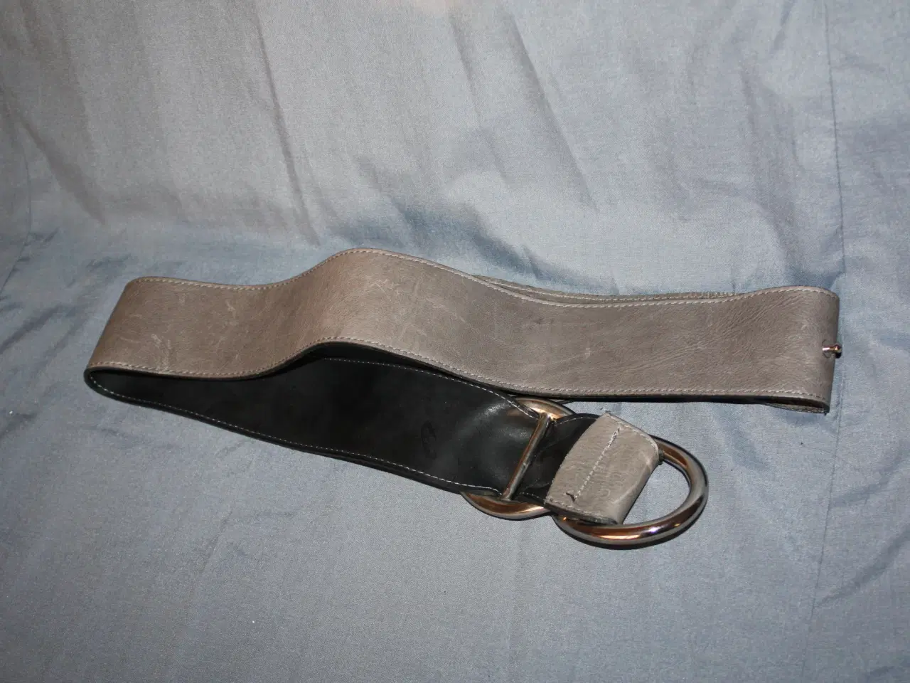 Billede 3 - Bælte Depeche købt i 2008 aldrig brugt