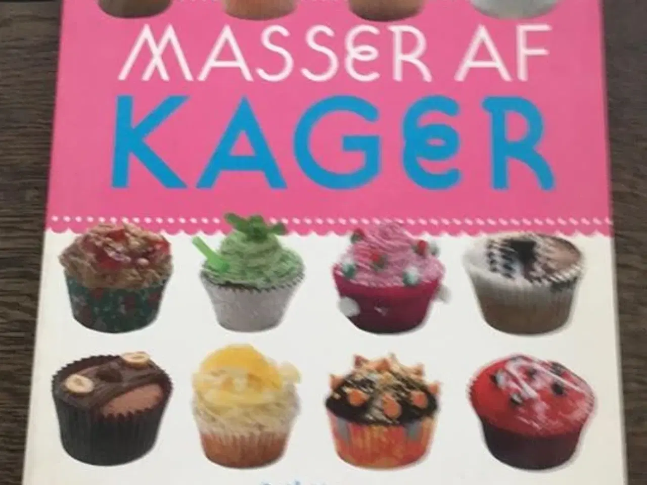 Billede 1 - Masser af kager