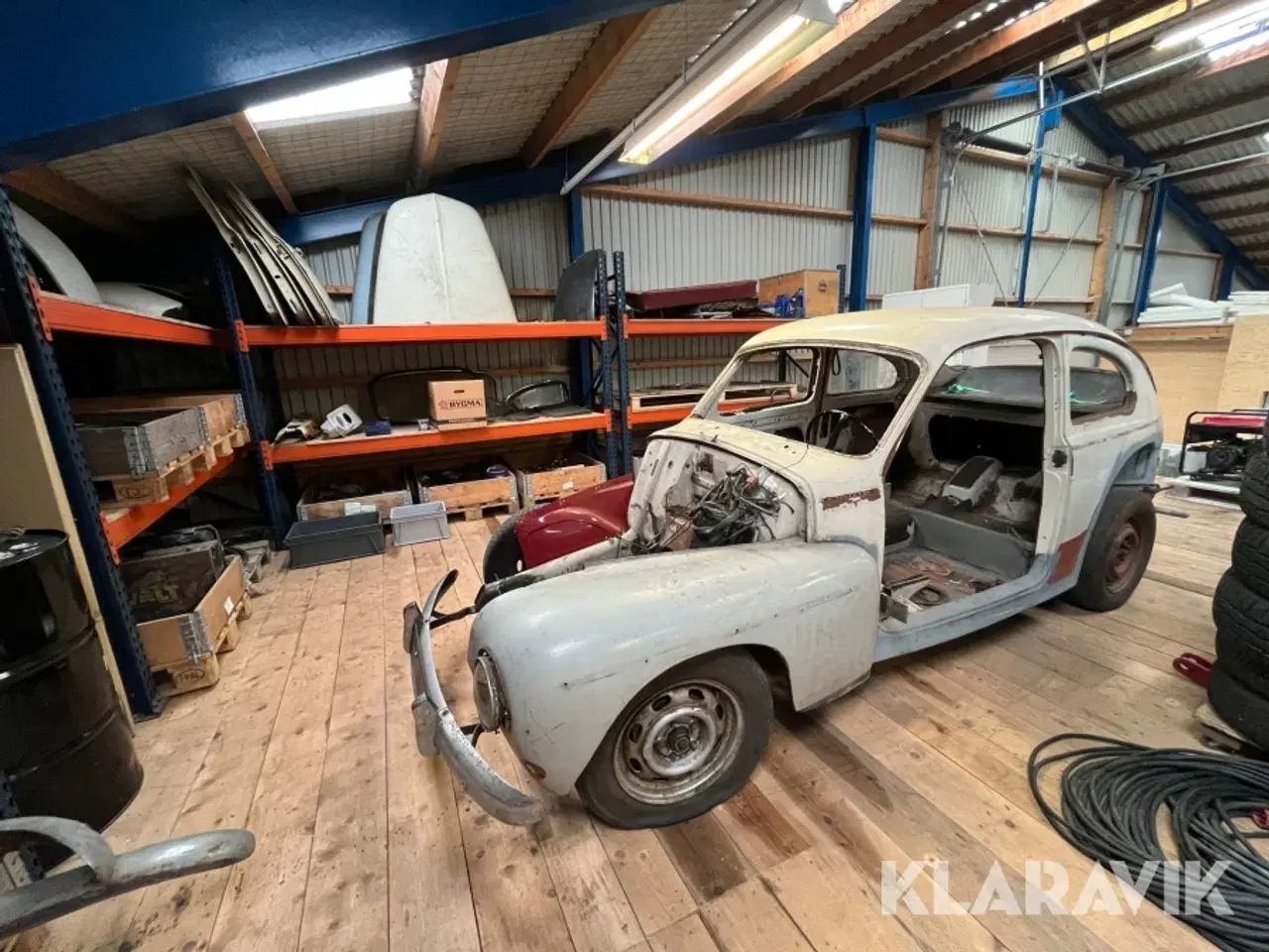 Billede 1 - Veteranbil med stort parti reservedele Volvo PV 54