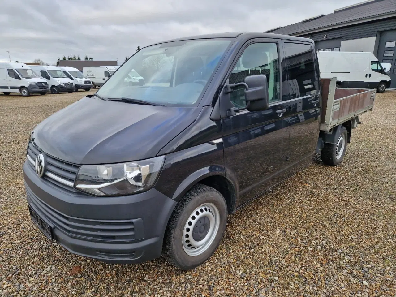 Billede 1 - VW Transporter 2,0 TDi 150 Db.Kab m/lad