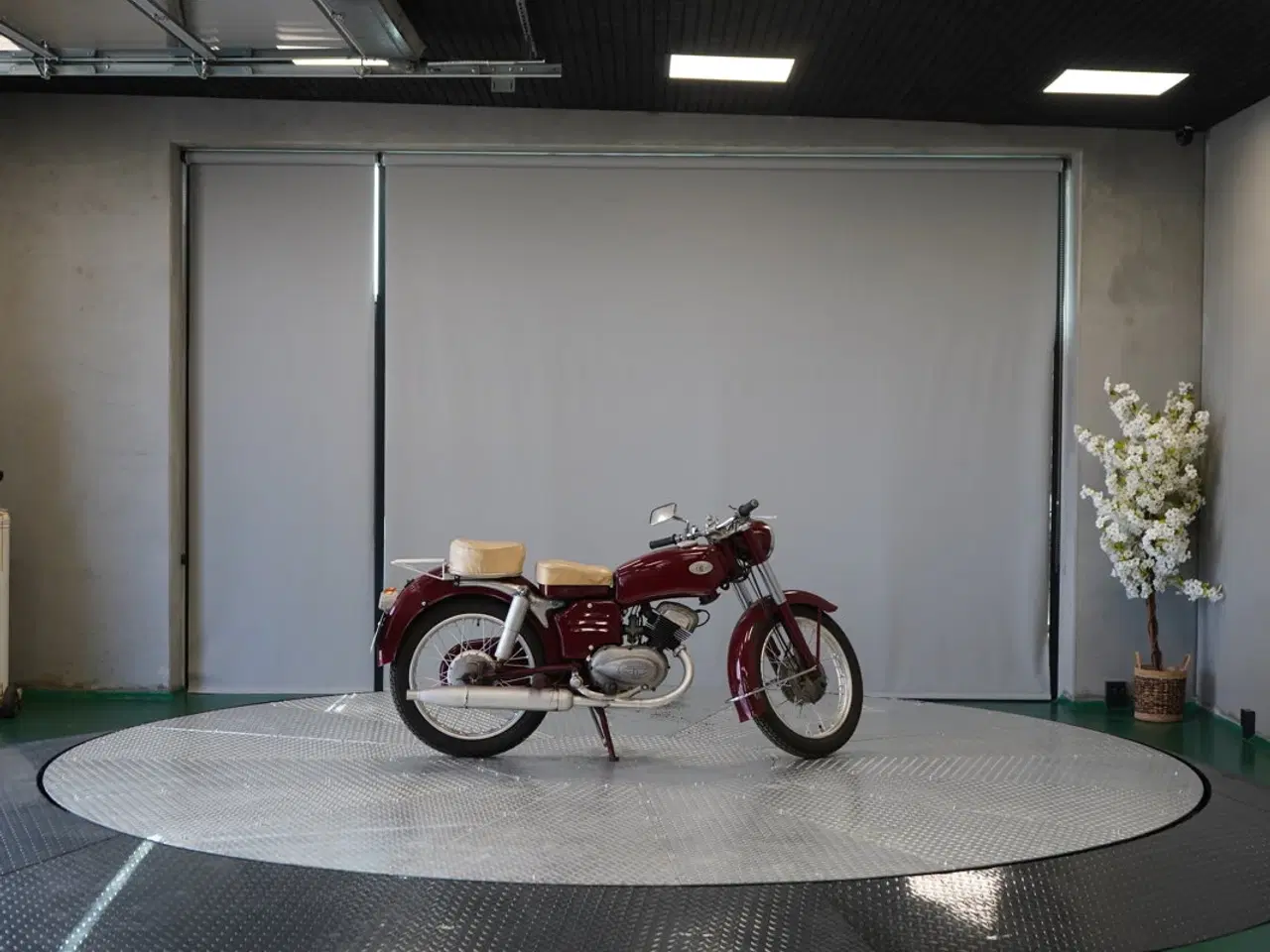 Billede 6 - ZÜNDAPP MOTORCYKEL – på auktion 14. maj