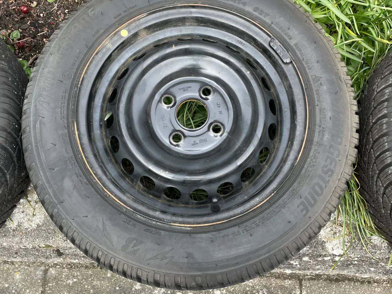 Billede 6 - Vinterdæk med fælge til Hyundai i10