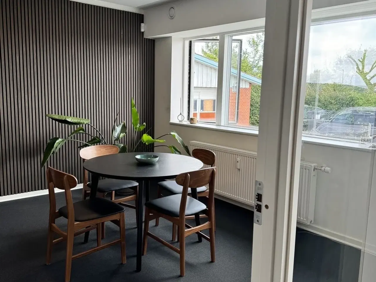 Billede 8 - Velbeliggende kontorer/butiks-/behandlerlokaler/co-workingspace og lager.