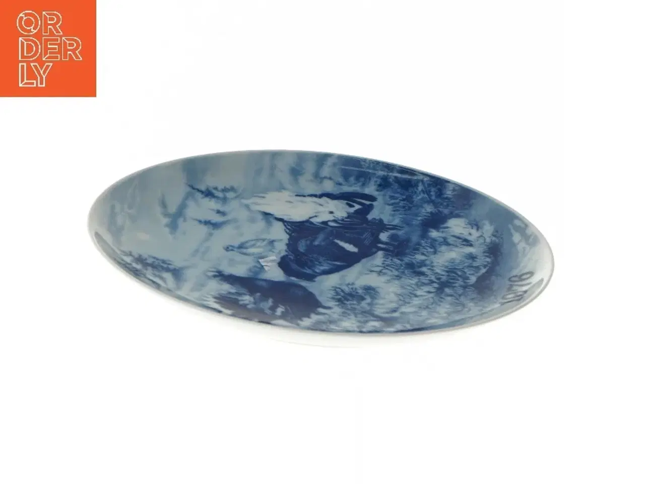 Billede 3 - Porcelænsplatte fra 1976 (str. Ø 19,5 cm)