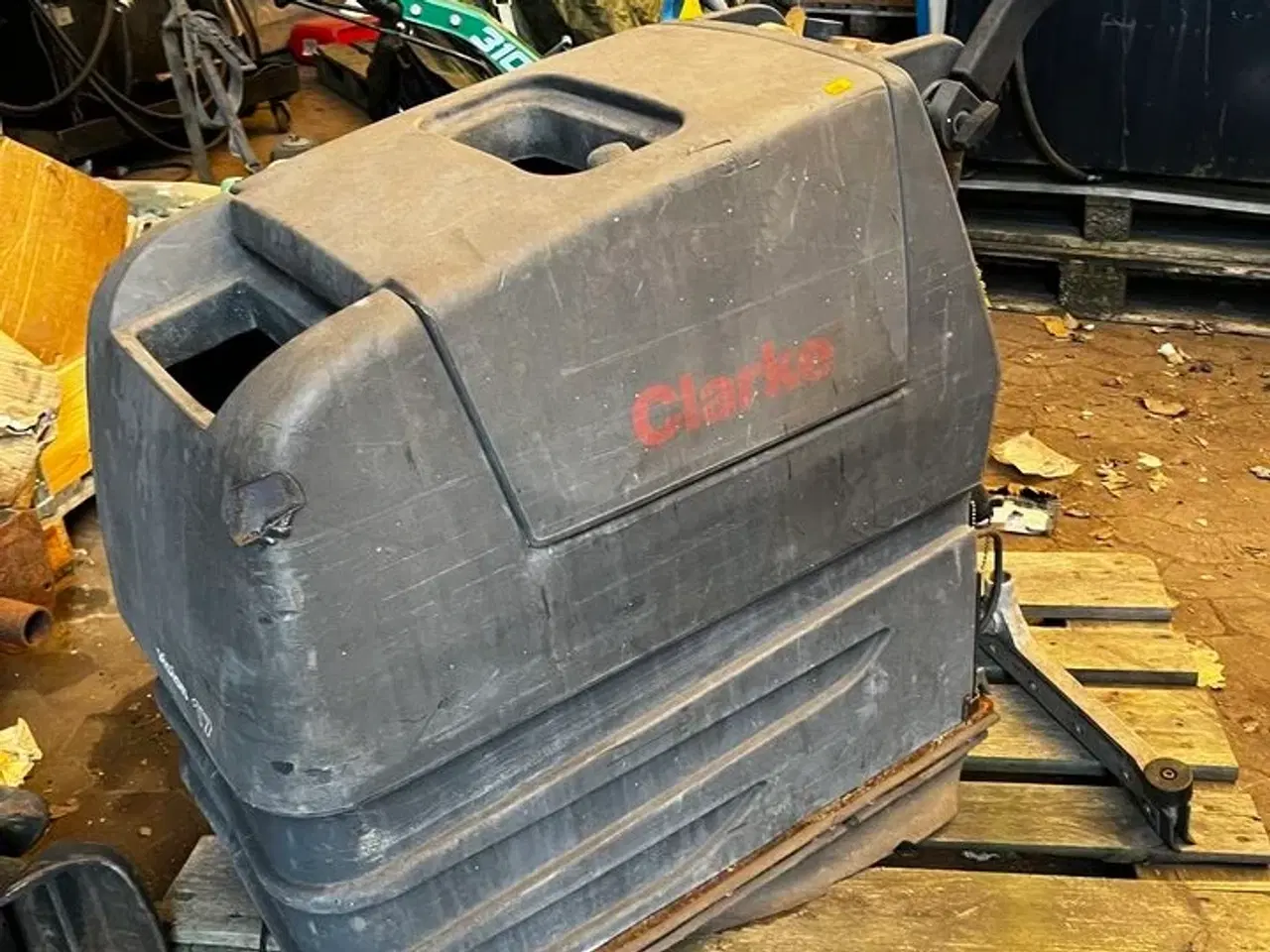 Billede 1 - Gulvvasker CLARKE VISION 17BT 24V