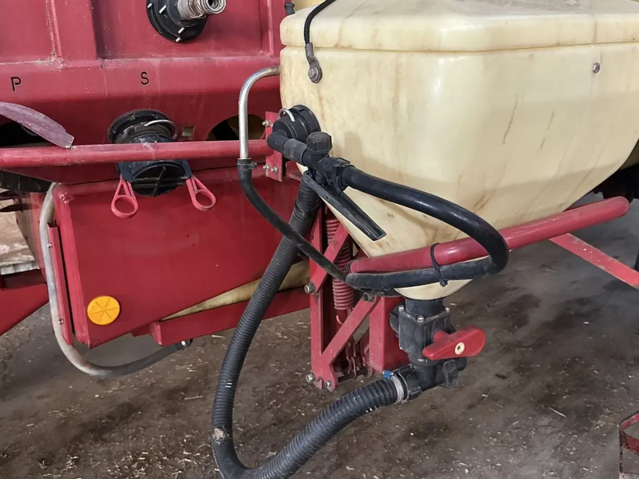 Billede 7 - Hardi commander 20/24 meter. Holder syn til 3 måned 2027. Meget velholdt sprøjte