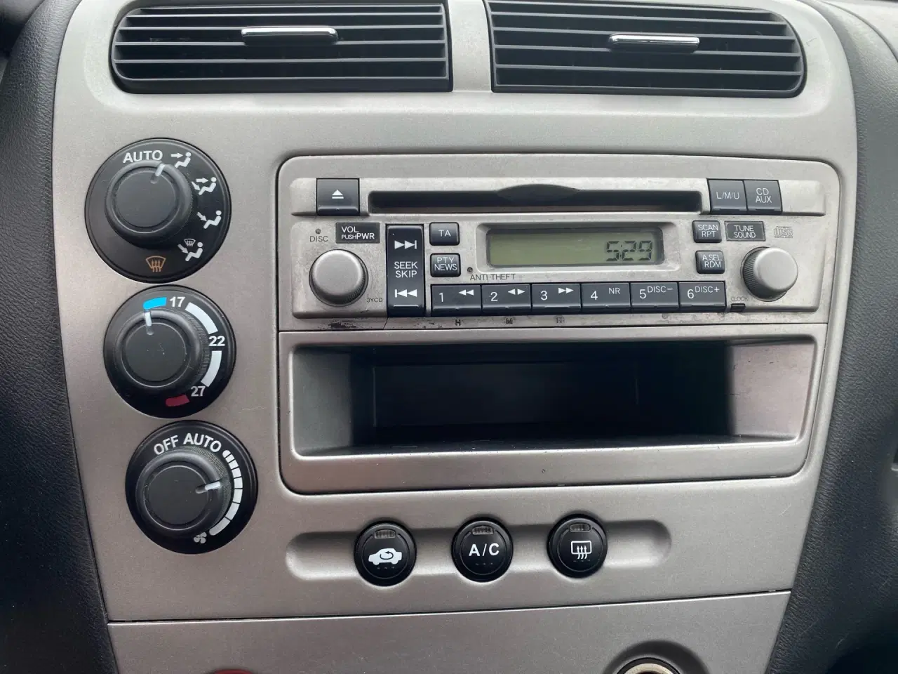 Billede 10 - Honda Civic 1,6 LS 110HK 5d