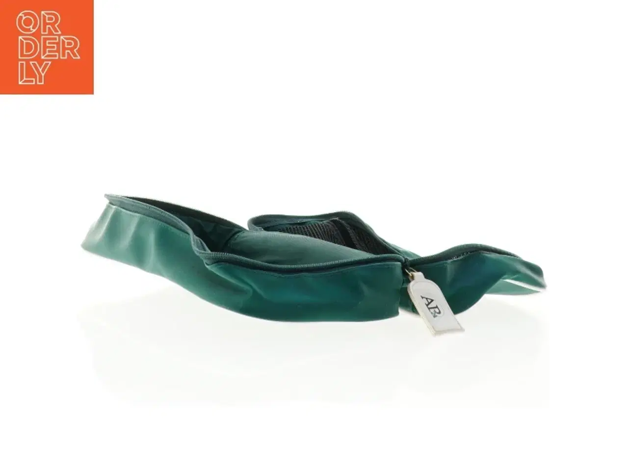 Billede 4 - Grøn toilettaske (str. 27 x 15 x 11 cm)