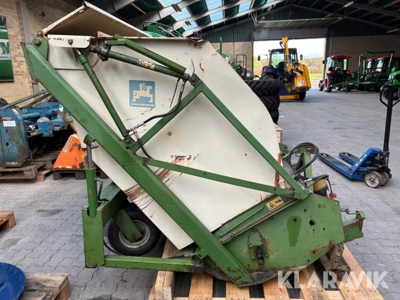 Billede 4 - Vertikalskærer / plænelufter Amazon GHLT150