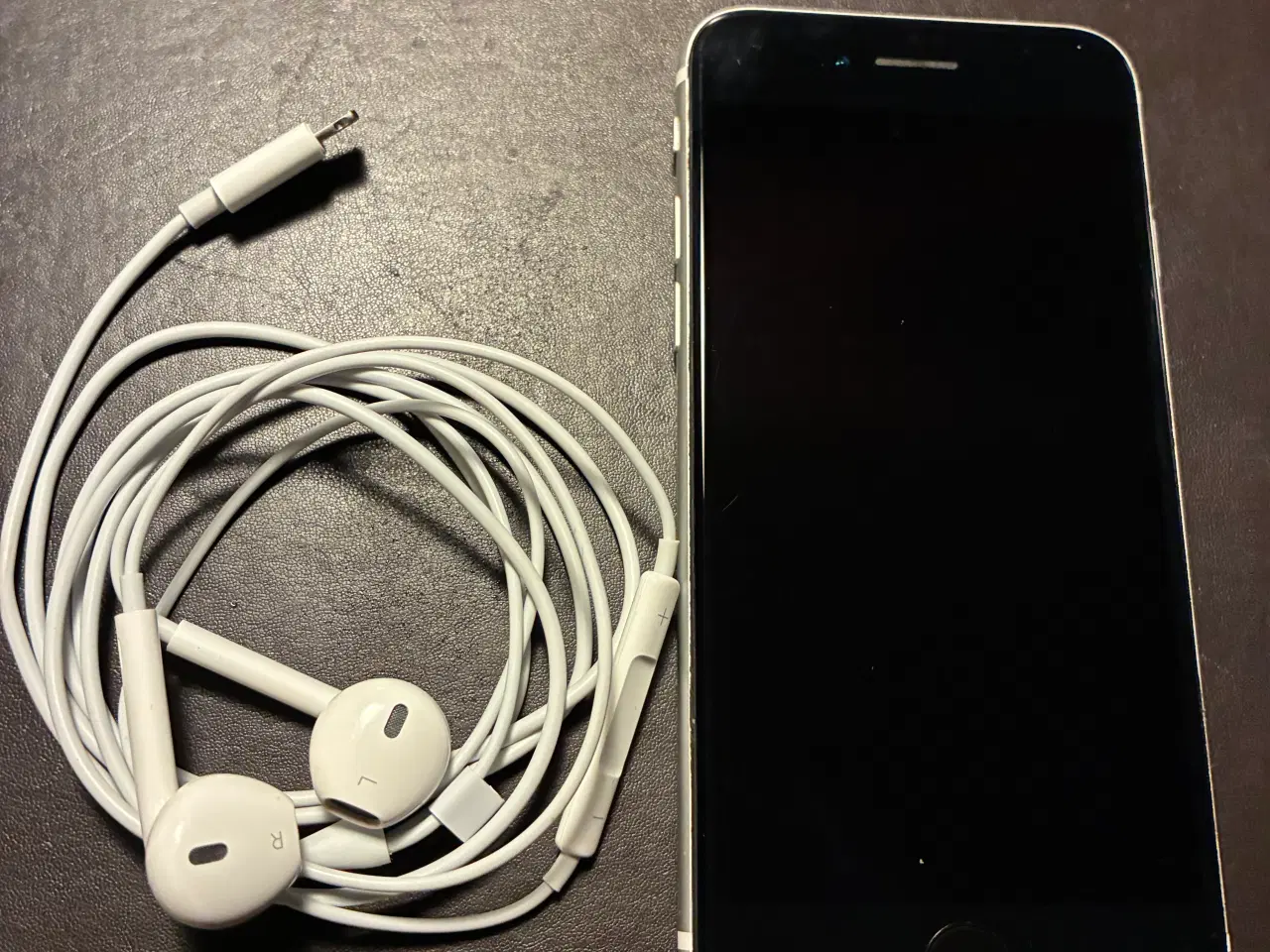 Billede 1 - Iphone se 2 gen. 