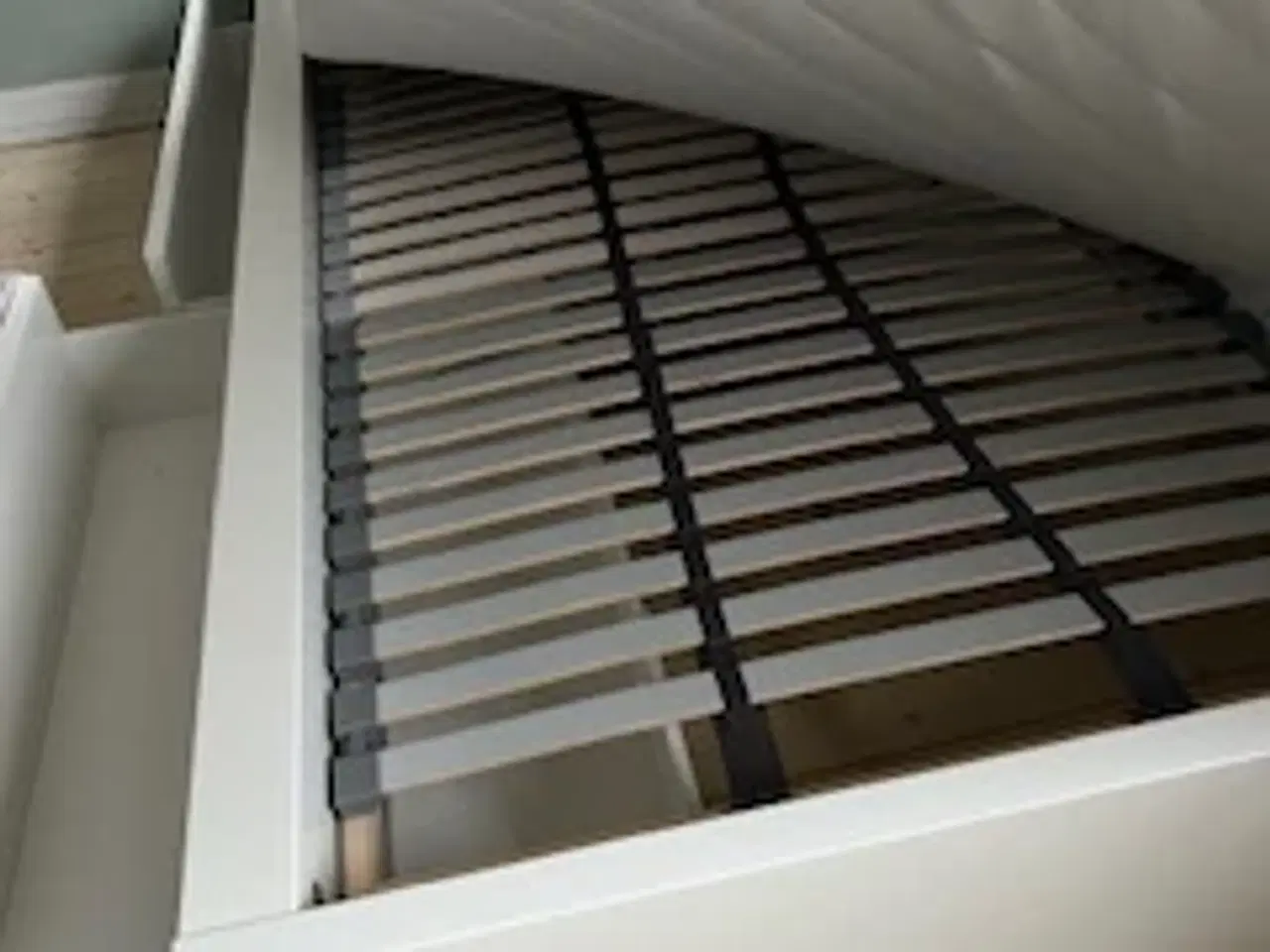 Billede 4 - Seng, Ikea Malm