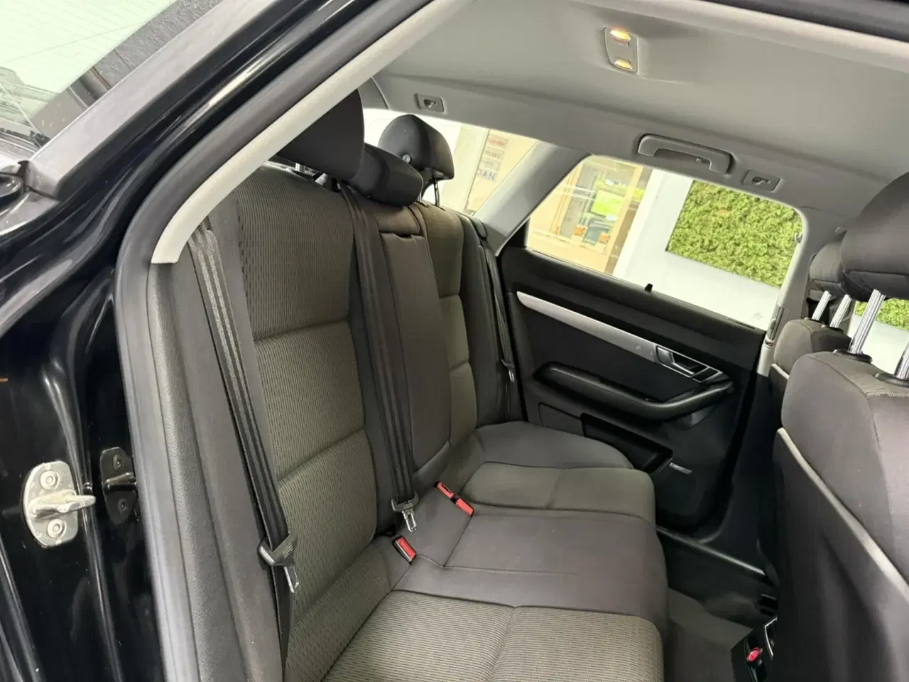 Billede 10 - Audi A6 Avant 2,4 V6 Multitr. 177HK Stc Aut.