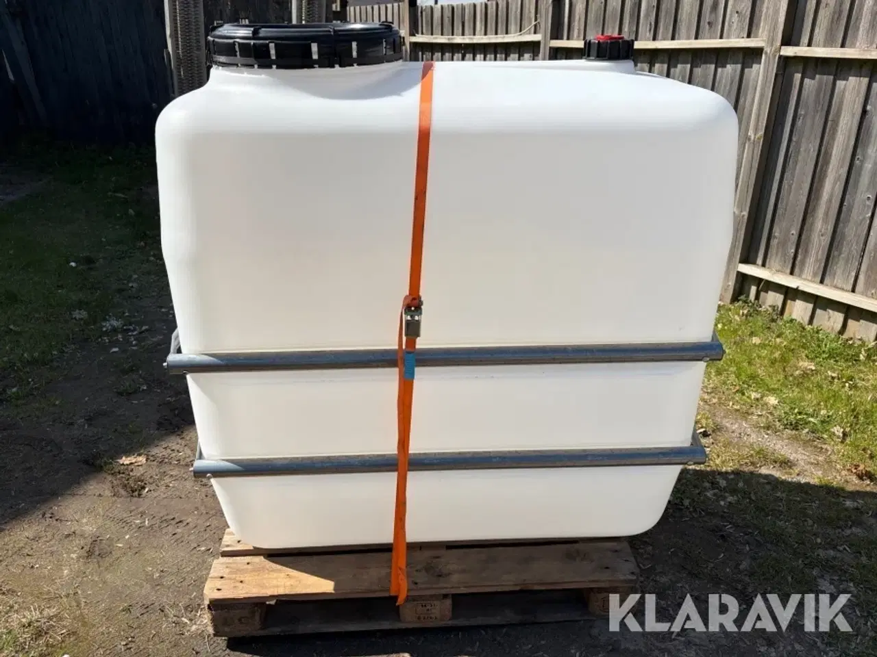 Billede 2 - Plasttank / lagertank Dehoust PE 1100 DF