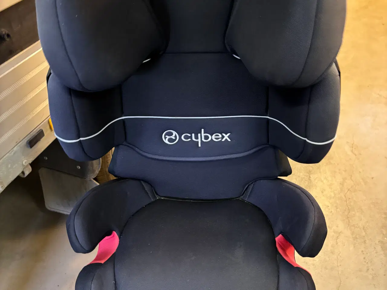 Billede 1 - Børne Autostol universal og i god stand