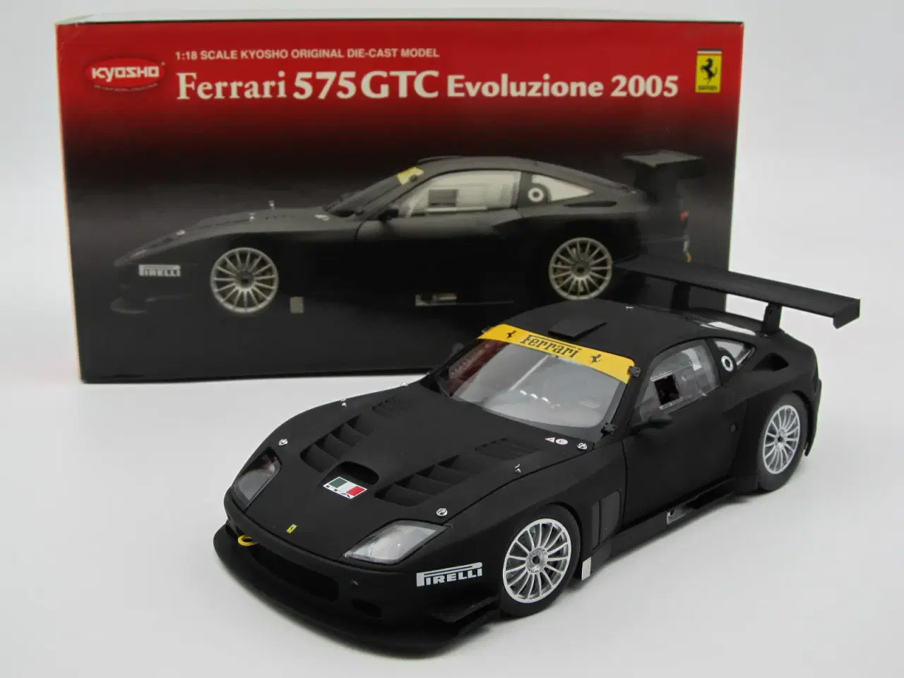 Billede 1 - 2005 Ferrari 575 GTC Evoluzione - 1:18 