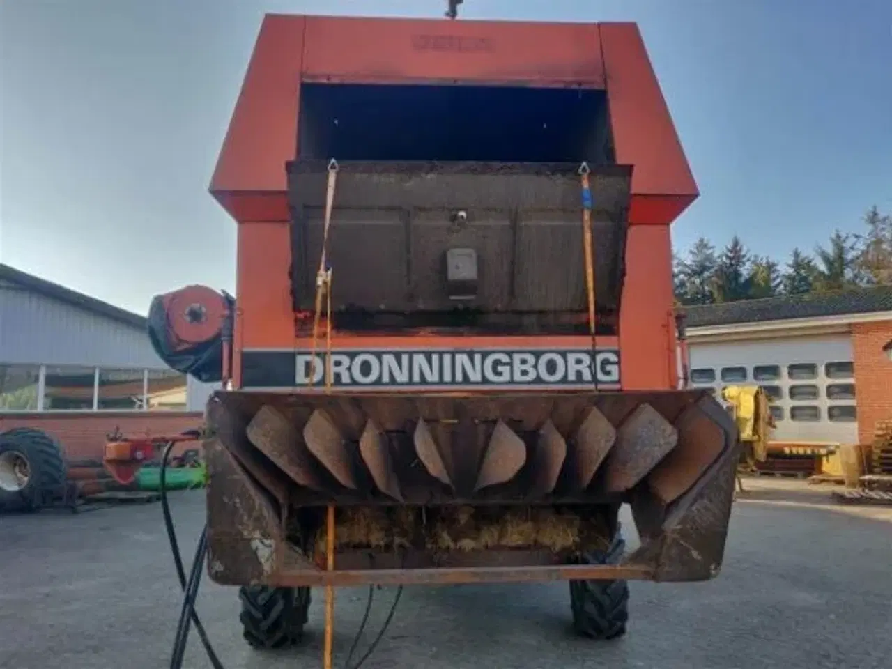 Billede 5 - Dronningborg 8900 Sælges i dele/For parts