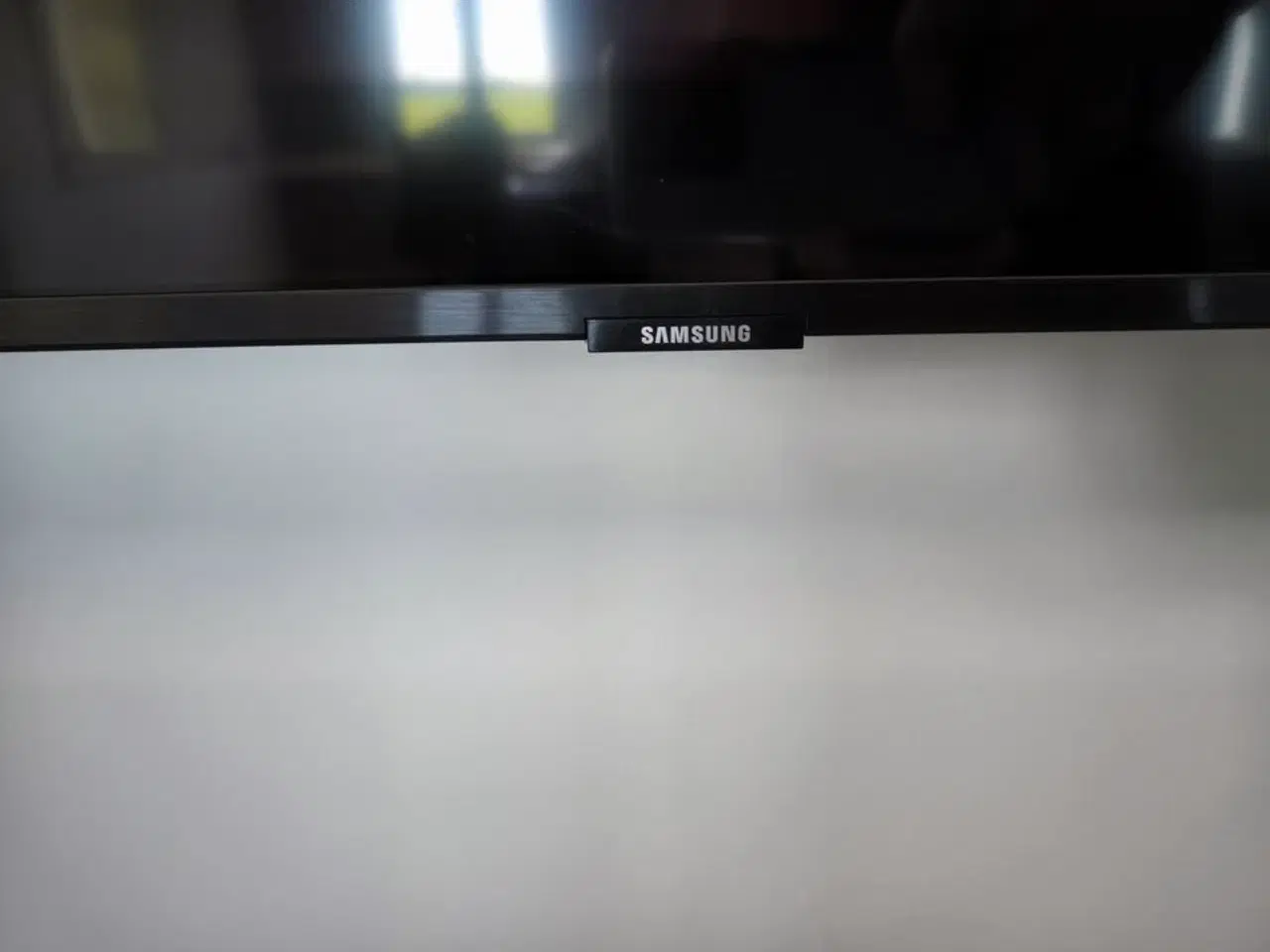 Billede 4 - Fjernsyn SAMSUNG UE75TU6905KXXC med fjernbetjening