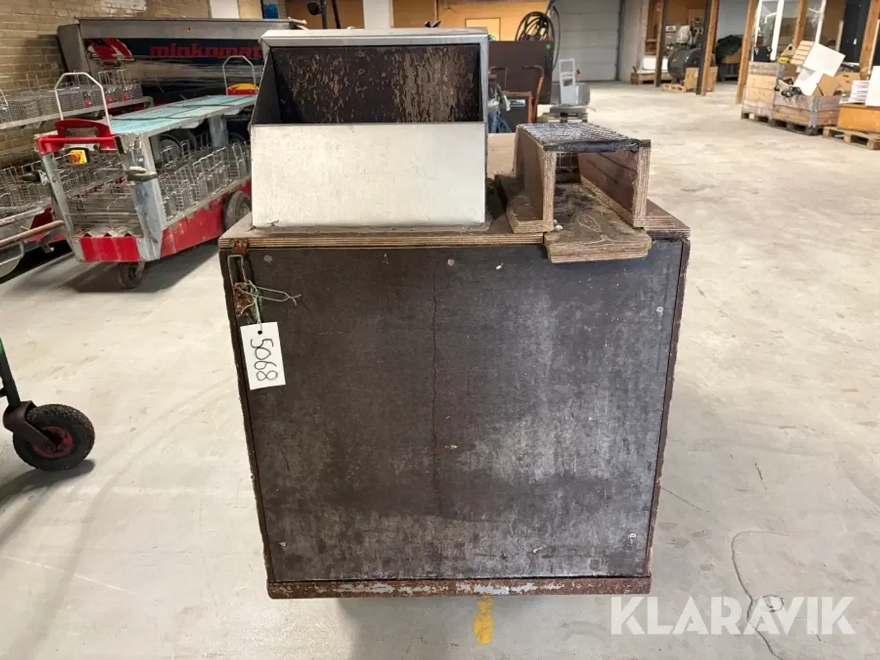 Billede 6 - Fodertruck A. Flensborg med dyrekasse