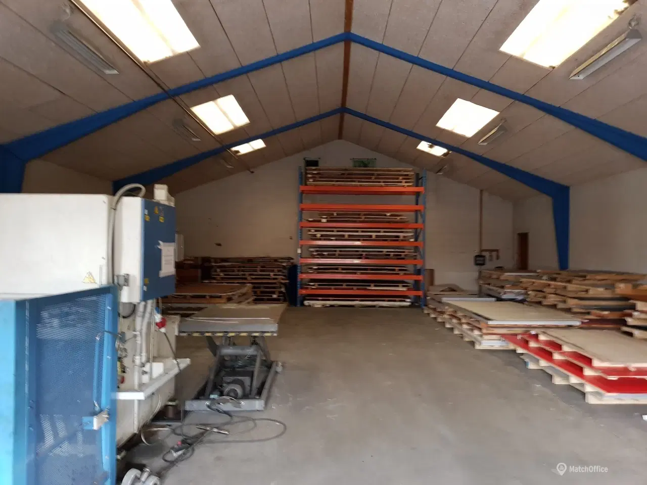 Billede 16 - Stor produktions/lagerejendom udlejes