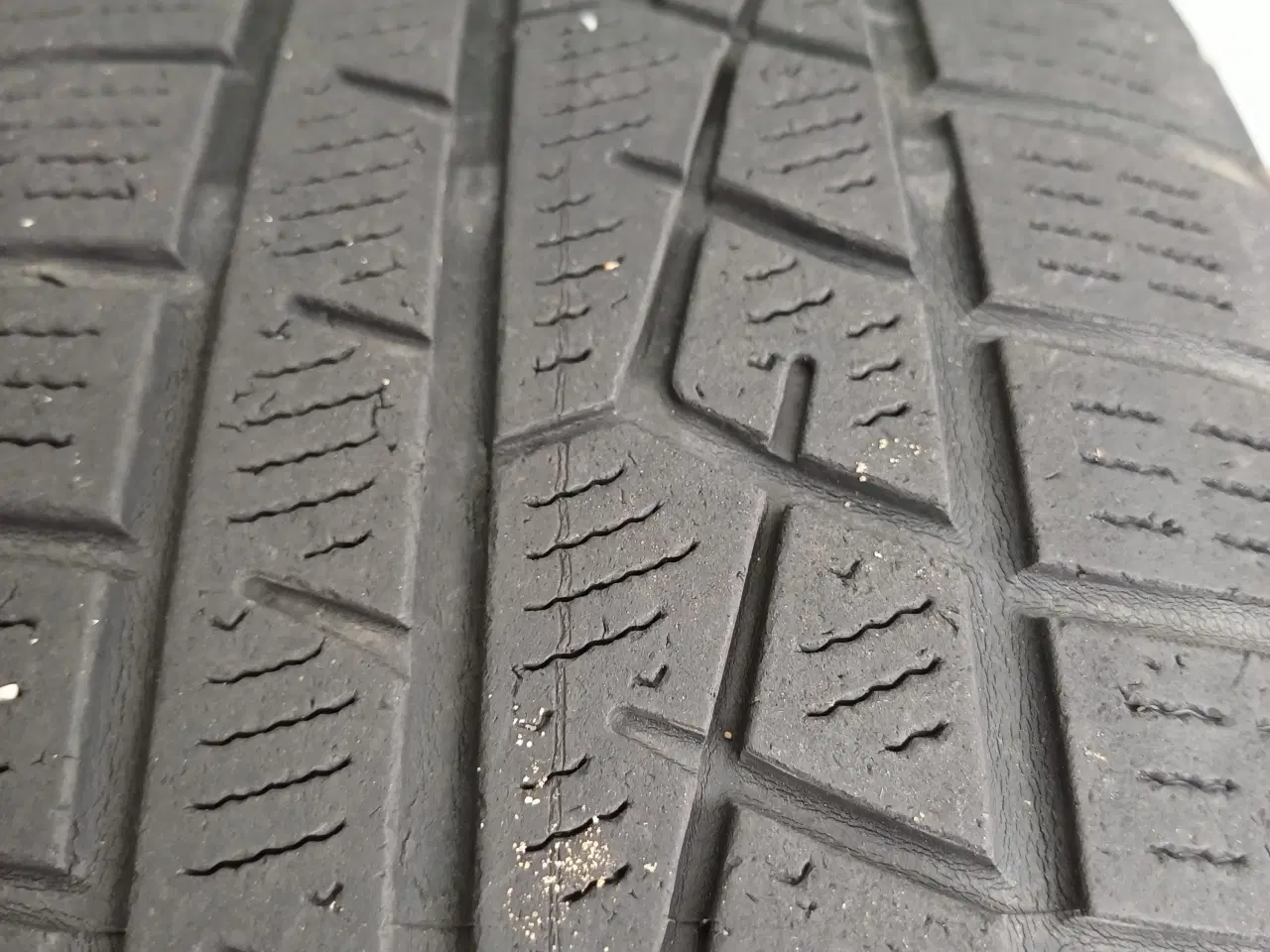 Billede 5 - 4 stk vinterdæk på alu fælge