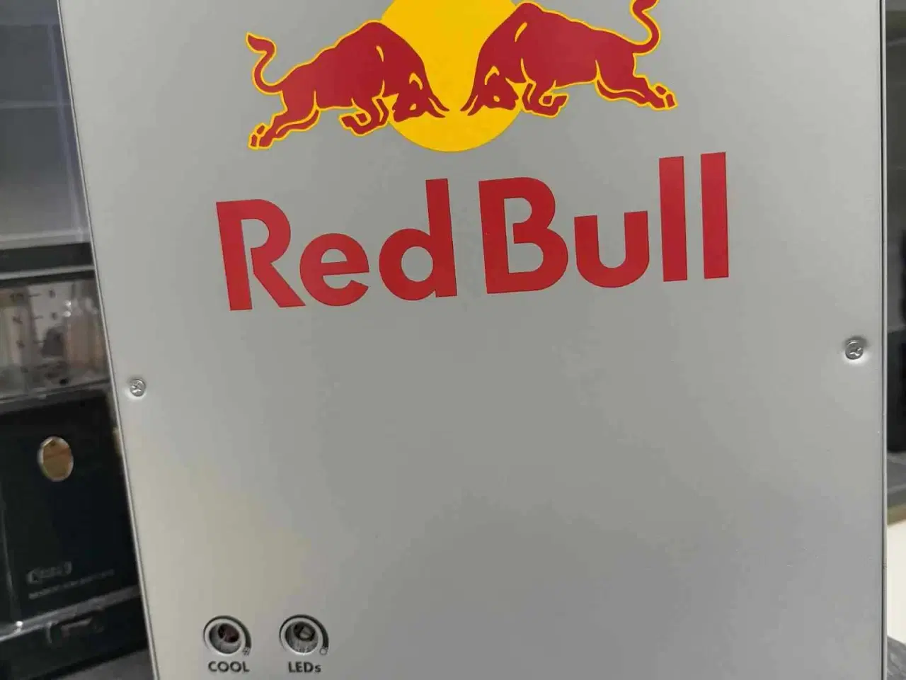 Billede 3 - Redbull minikøleskab sælges! :)