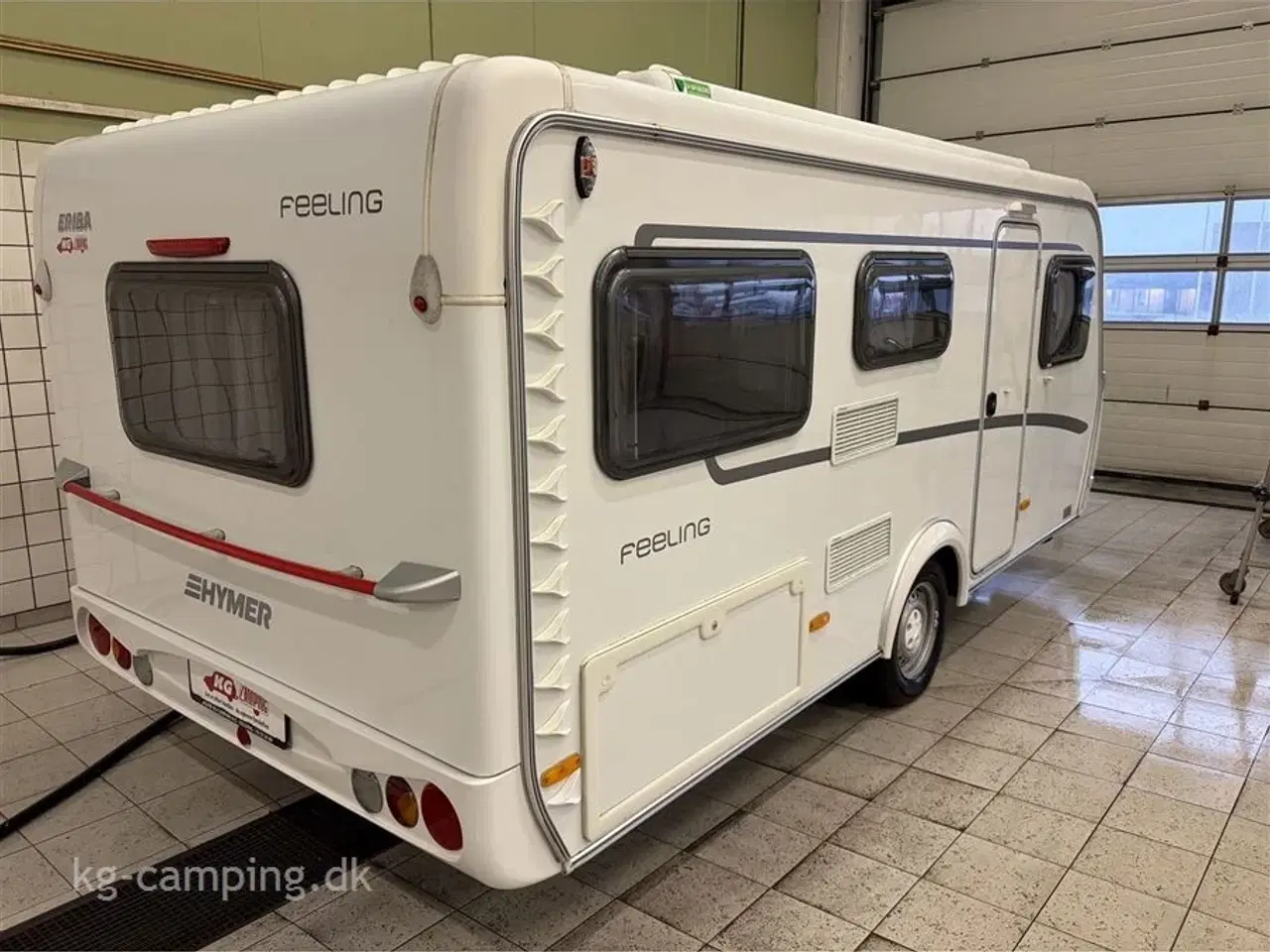 Billede 3 - 2015 - Hymer Eriba Feeling 425 Lille let rejse vogn med fortelt. Står yderst velholdt.