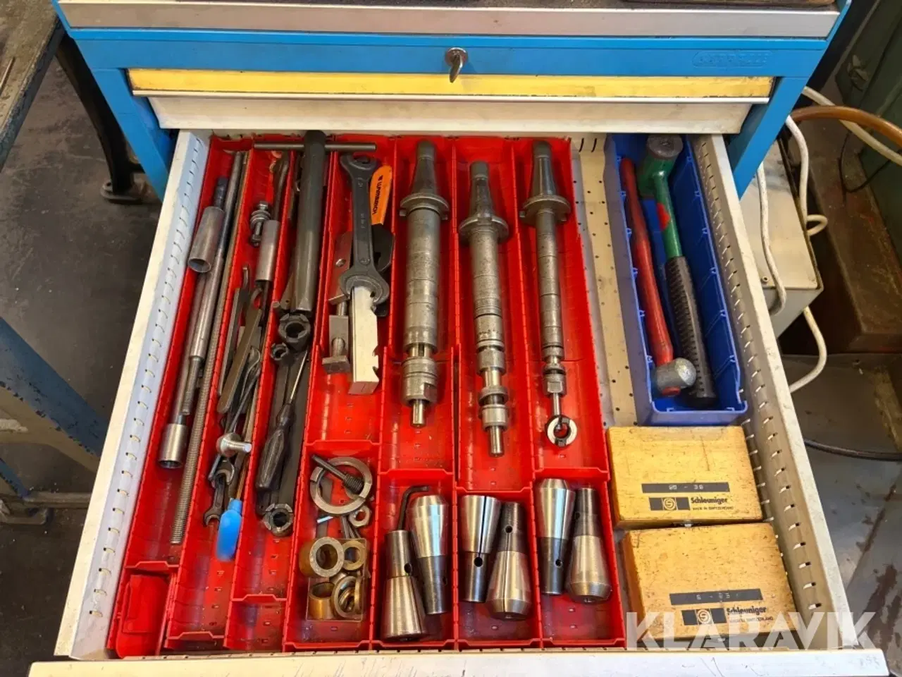 Billede 8 - Værktøjsskab med  indhold – maskineværktøj og tilbehør