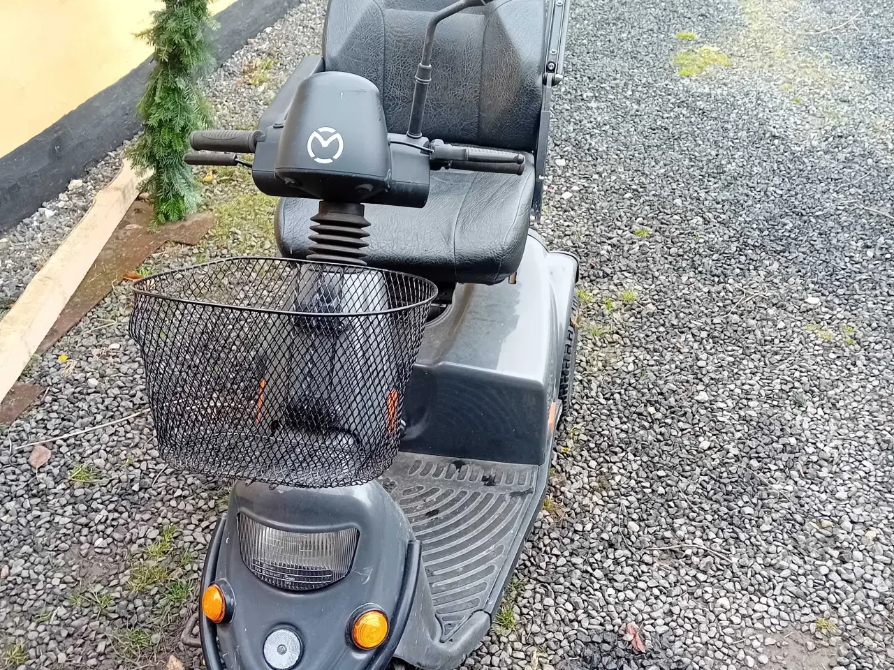 Billede 3 - Medema M1 næsten nye batterier