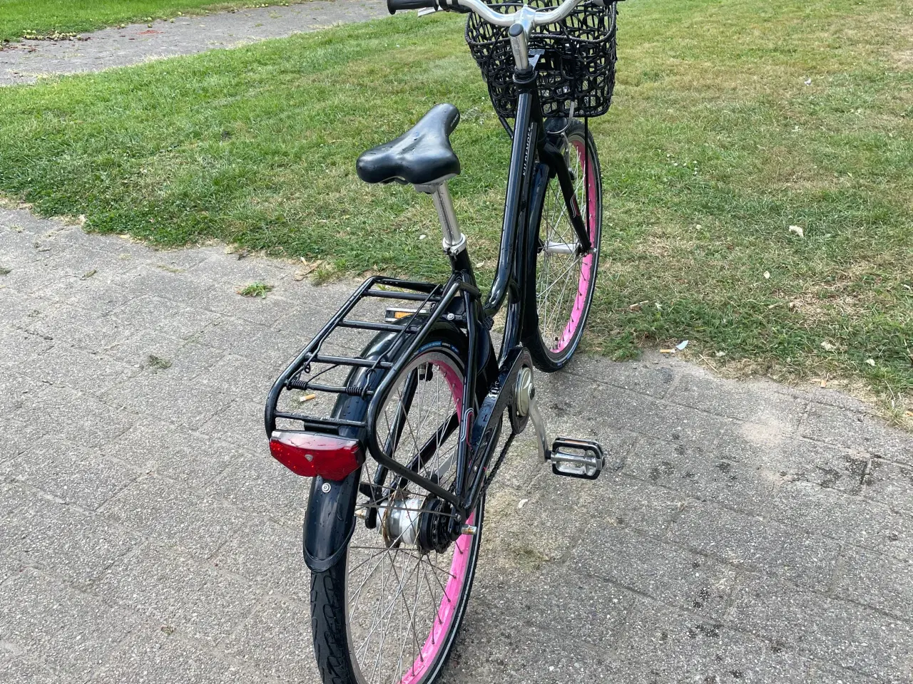 Billede 4 - Pigecykel  Kildemoes  24 tommer ,7 gear, 
