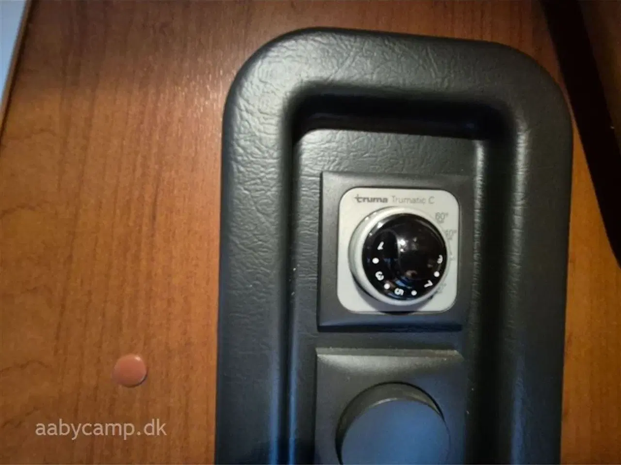 Billede 22 - 2011 - RENAULT Master Markise. cykelstativ. Lithium Batteri. gulvvarme. tv. Kun 54,000 Km!!! Sælges kun til CVR!!