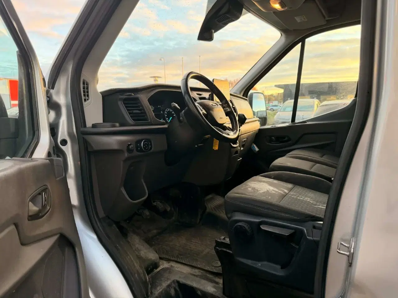 Billede 4 - Ford Transit 350 L2 Van 2,0 TDCi 130 Trend H2 FWD