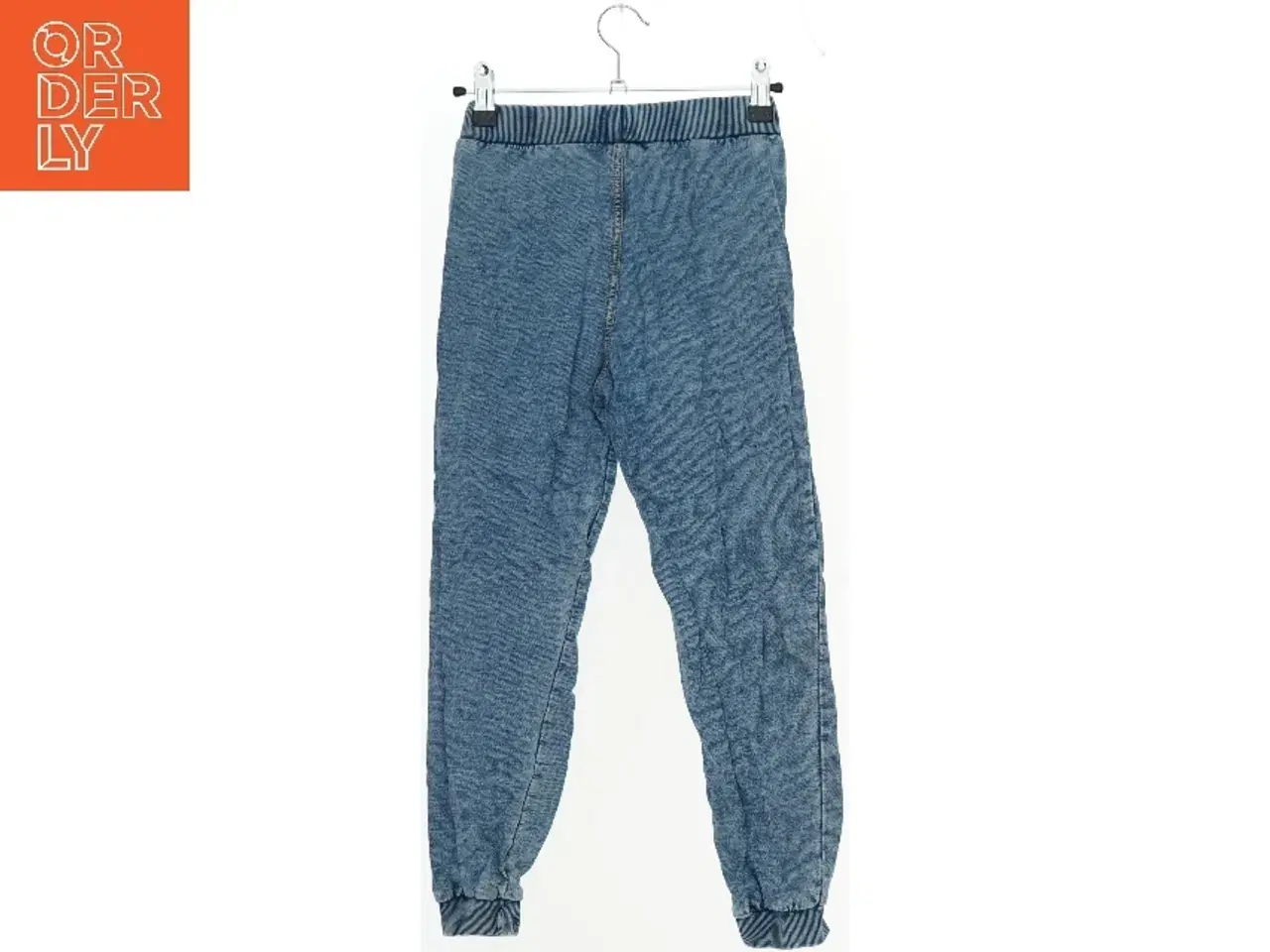 Billede 2 - Blå jeans sweatpants til børn fra Lindex (str. 134)