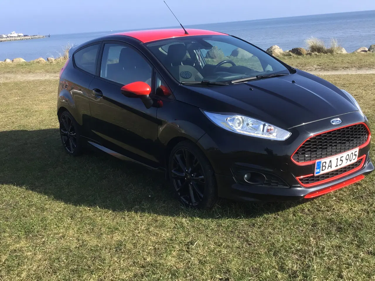 Billede 4 - Ford Fiesta 1,0 Black edition 