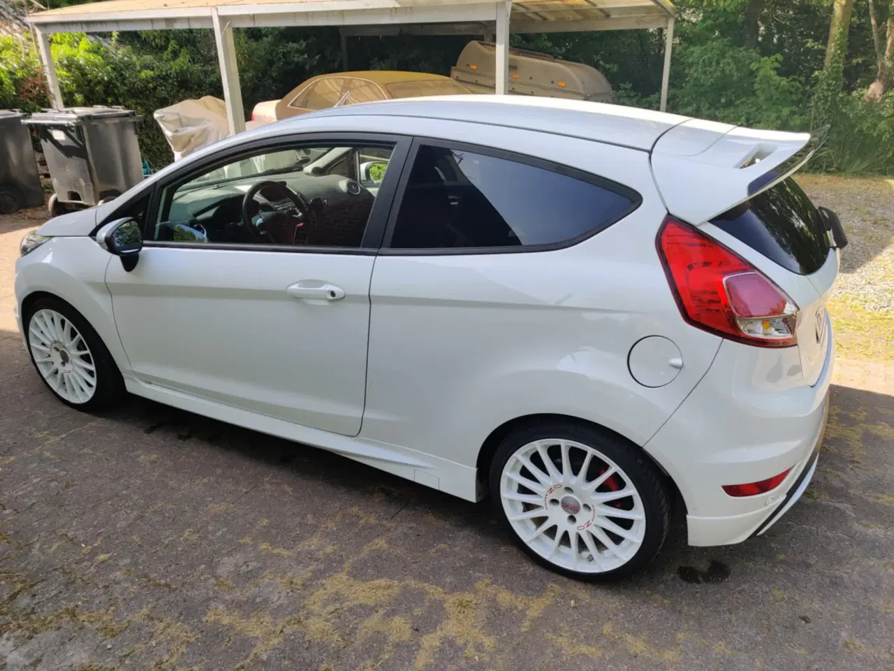Billede 2 - Hysterisk velholdt Ford Fiesta MK7,5 ST182 sælges
