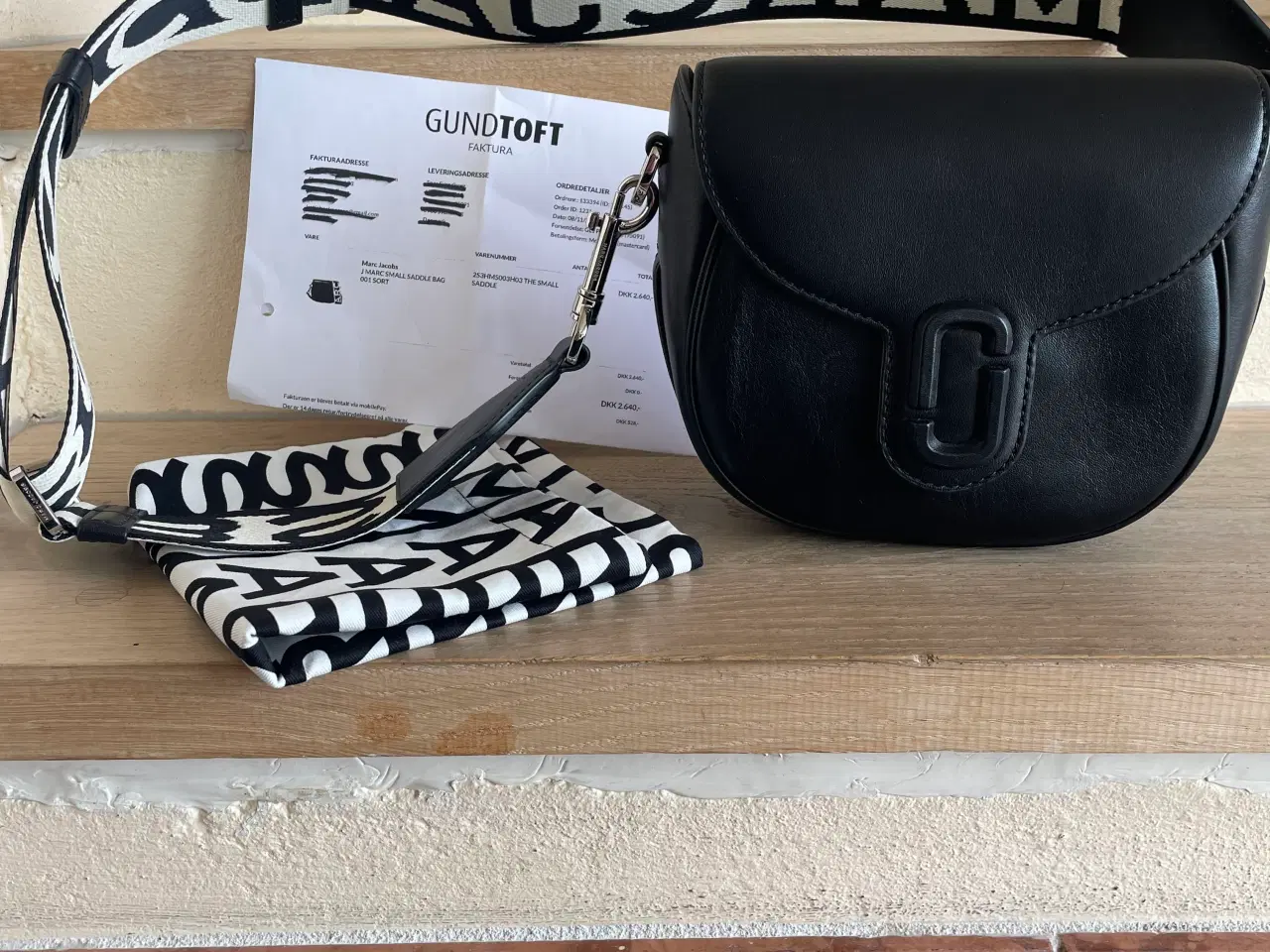 Billede 2 - Marc Jacobs sort taske