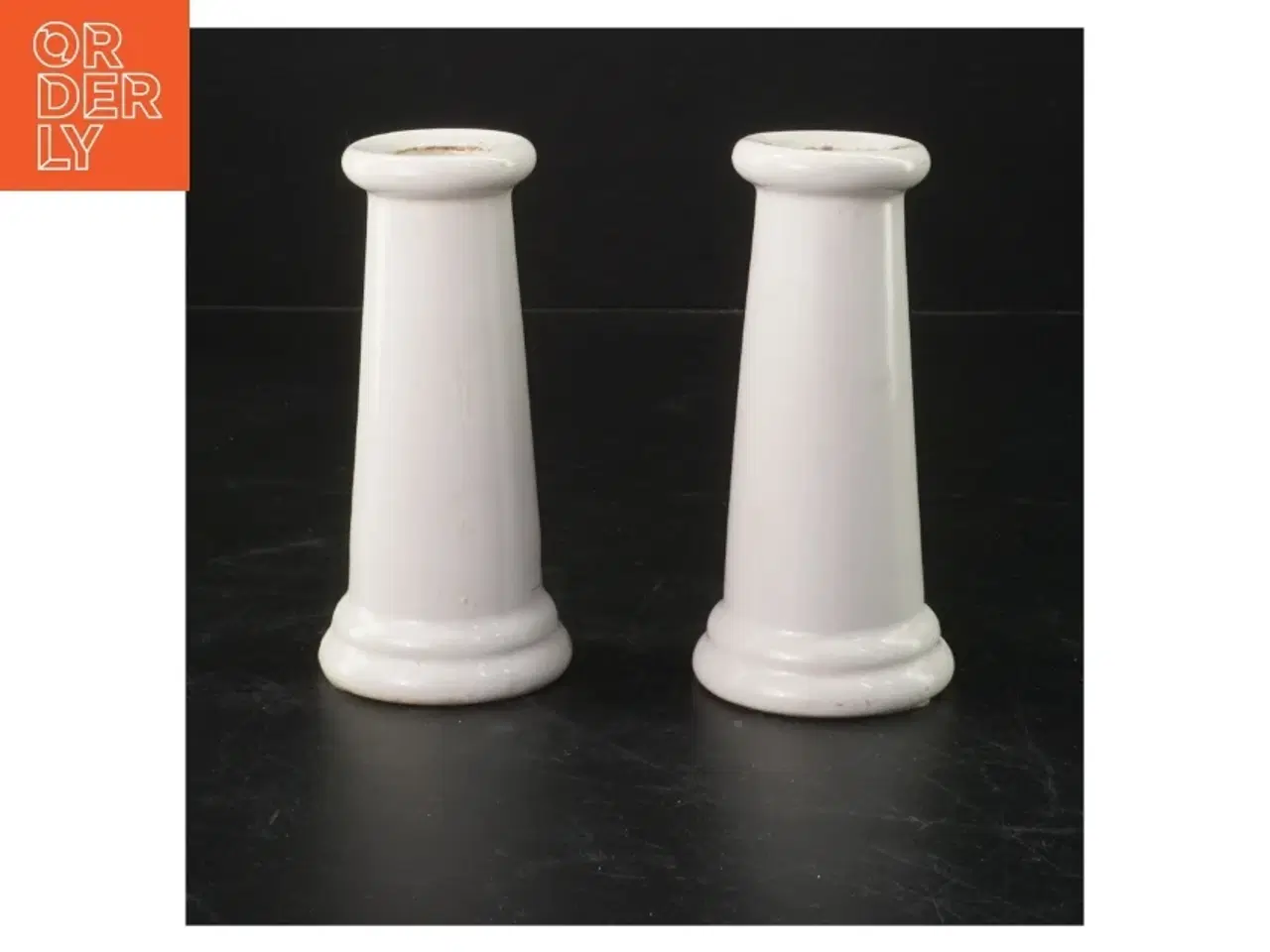 Billede 1 - Par hvide porcelæn lysestager (str. 12 cm)