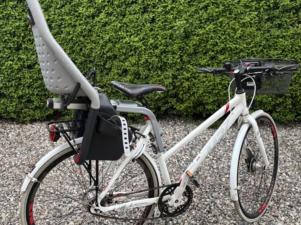 Billede 3 - MBK citybike med Thule Yepp barnestol og klickfix 