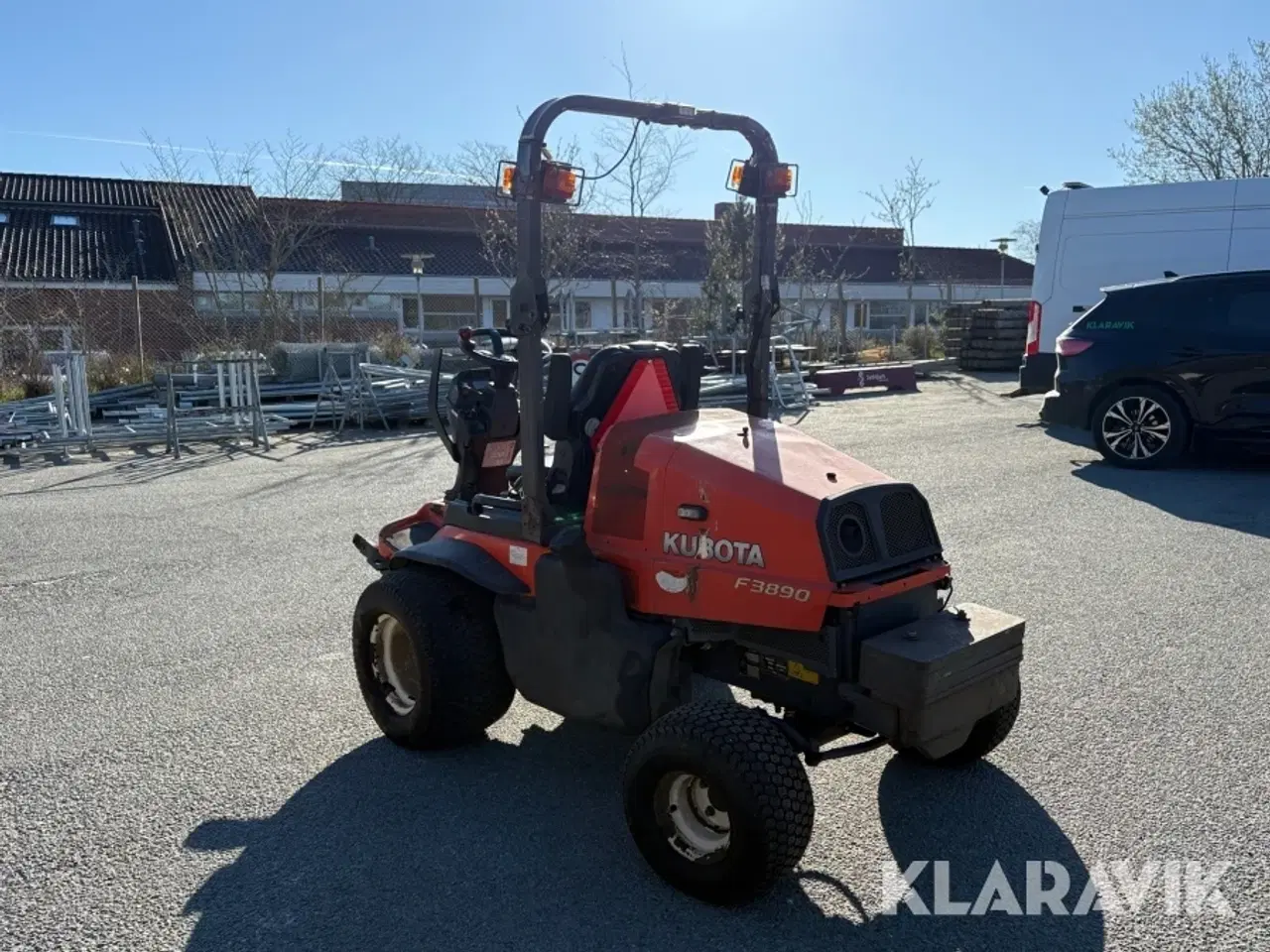 Billede 3 - Redskabsbærer Kubota F3890 med tilbehør