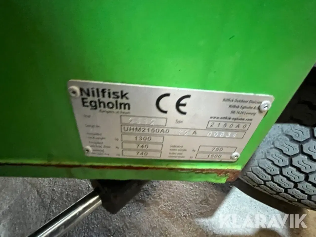 Billede 5 - Redskabsbærer Egholm Park Ranger 2150 med kost og saltspreder