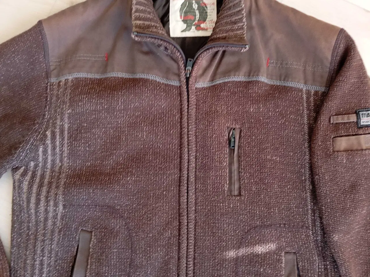 Billede 3 - Strik jakke. Mascot jakke. Str. M