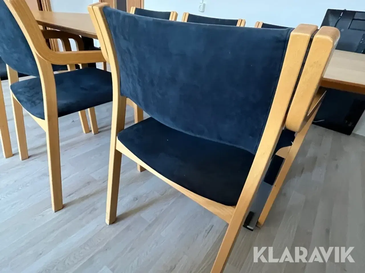 Billede 9 - Bord og 6 stole