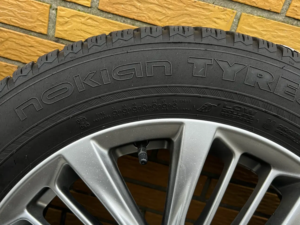 Billede 4 - 18" org. Ford Kuga/Mach-E vinterhjul