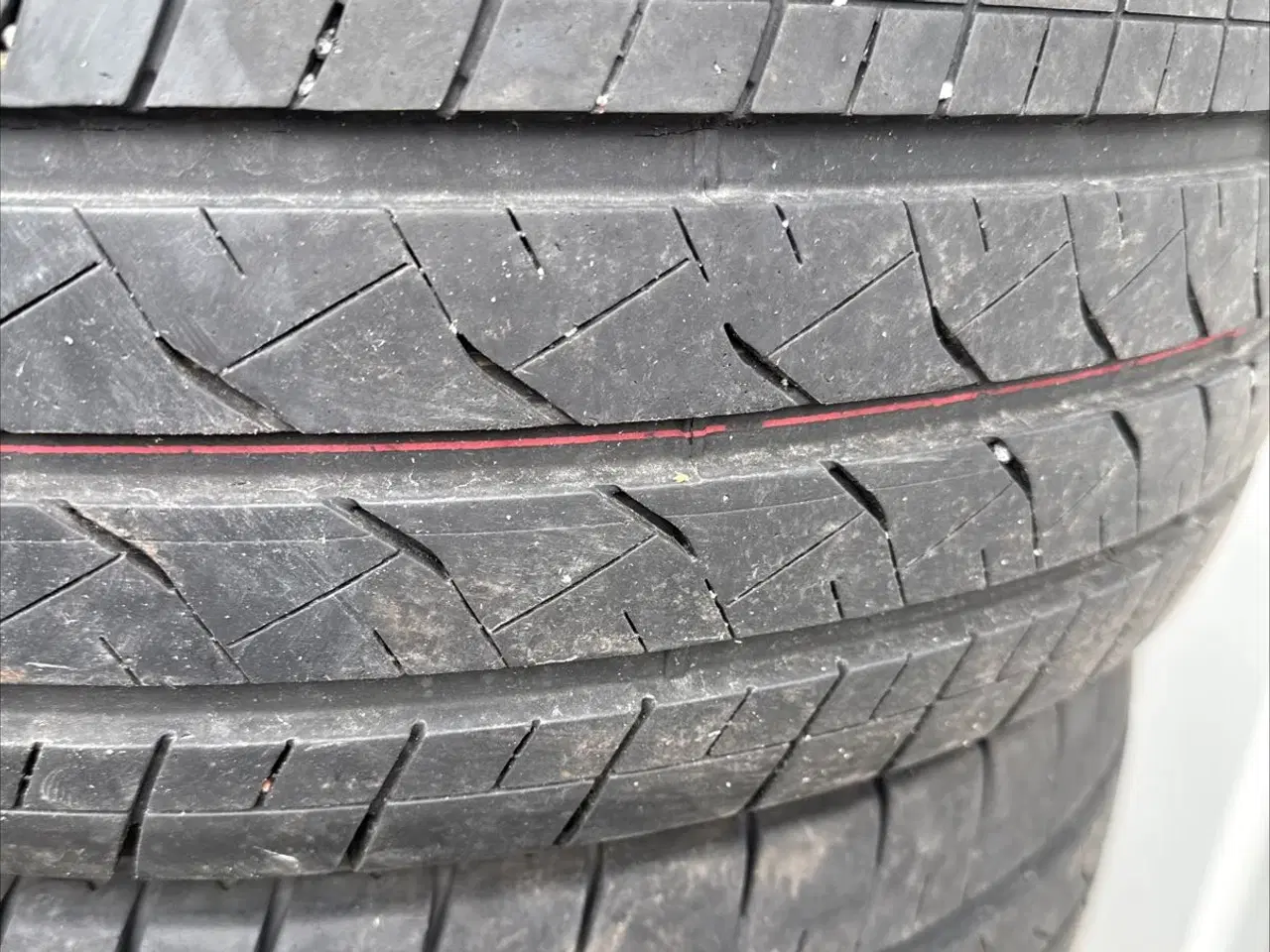 Billede 1 - Bridgestone duravis R660 med masser af mønster